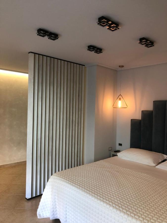 Lyden Hotel Golem  Ngoại thất bức ảnh