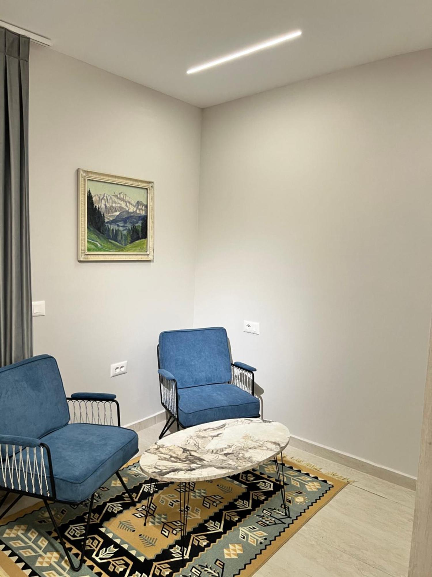Lyden Hotel Golem  Ngoại thất bức ảnh
