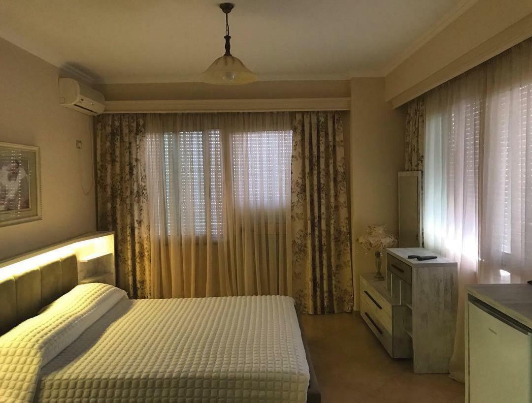 Lyden Hotel Golem  Ngoại thất bức ảnh